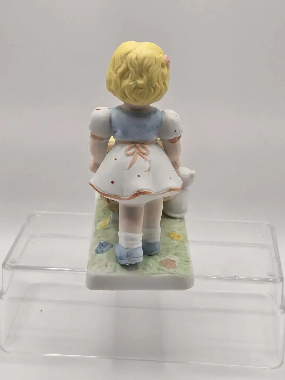 VTG Ceramic Girl with Wheelbarrow, Hand Poured Bees Wax Candle